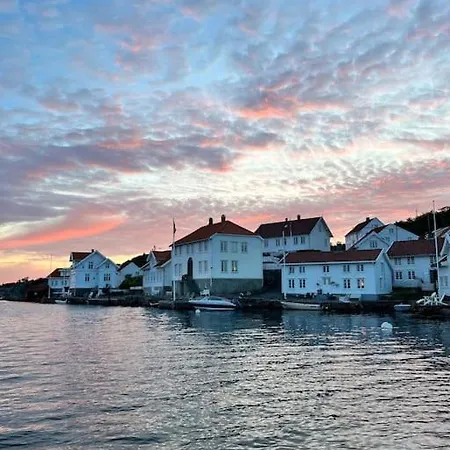 Willa Unik Med Fjordutsikt *