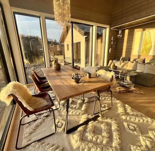 Unik Med Fjordutsikt Villa Farsund